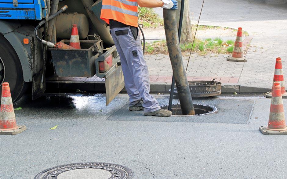 comment déboucher une douche Montfermeil